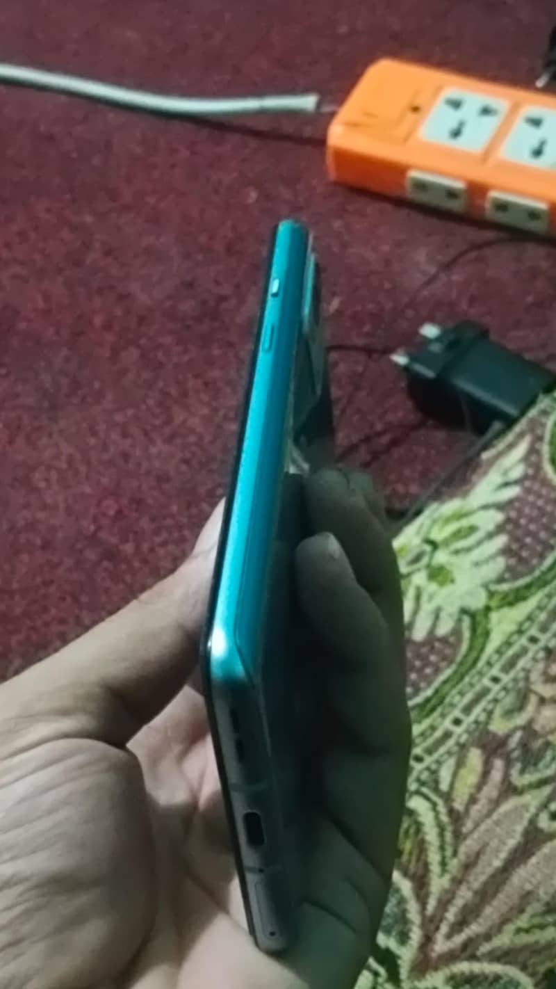 One Plus 9R 4