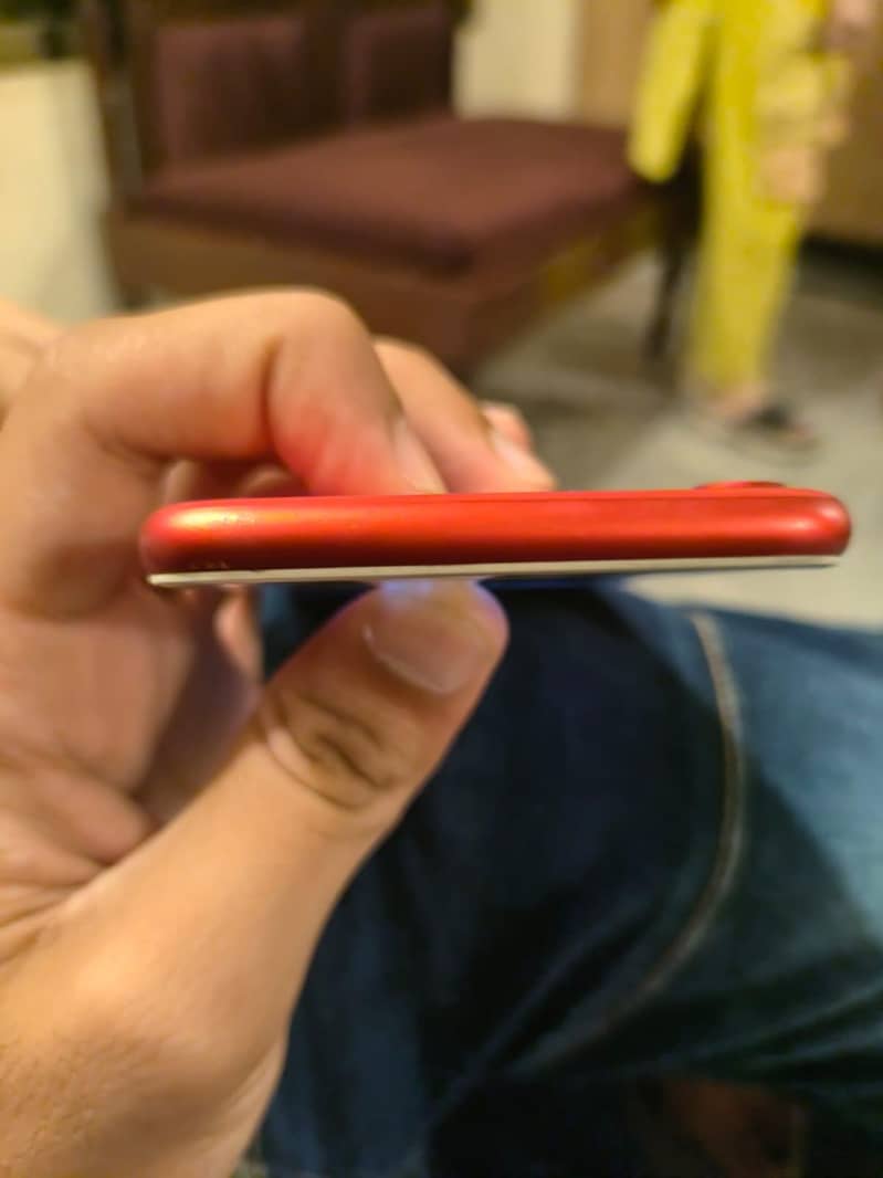 Apple iPhone 7 4
