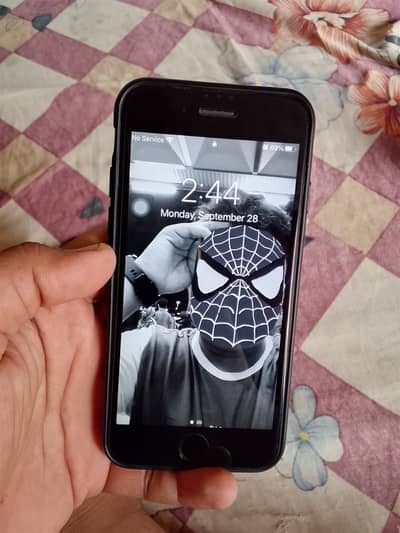 Apple iPhone 7