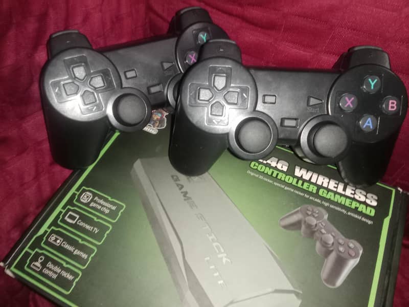 game stick with wireless controllers 2