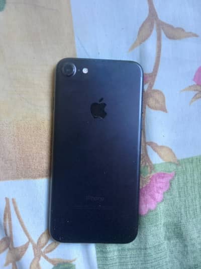 Apple iPhone 7