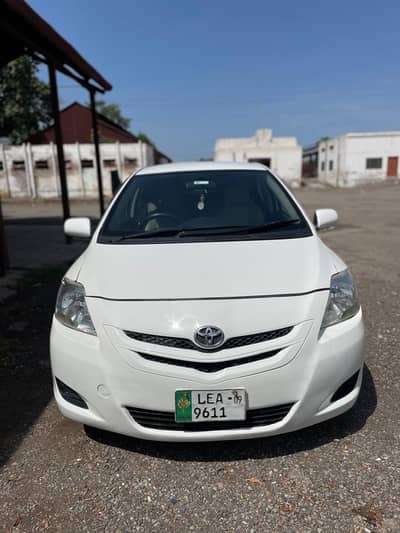 Toyota Belta 2006