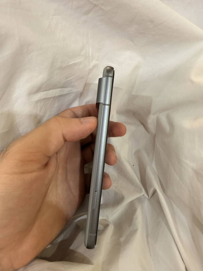 Google Pixel 8 1