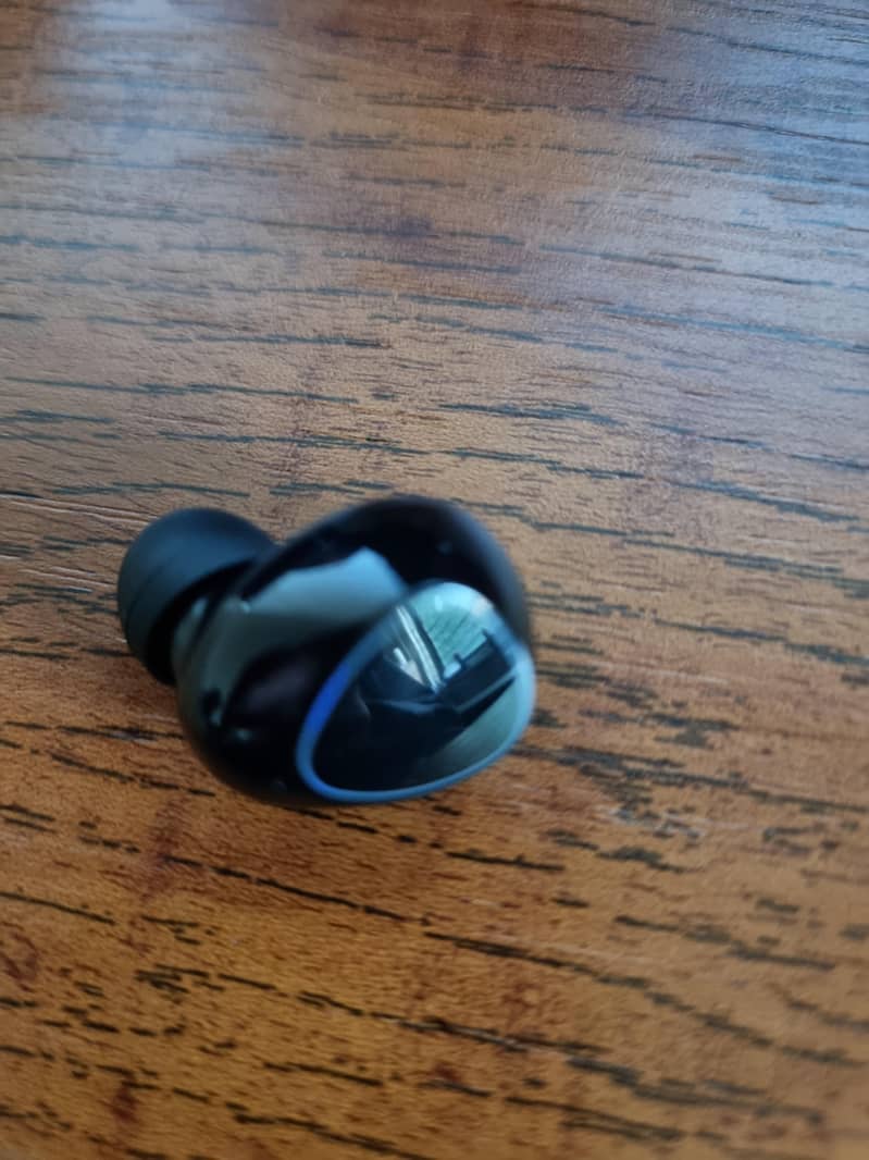 Wireless Bluetooth Earbuds 3