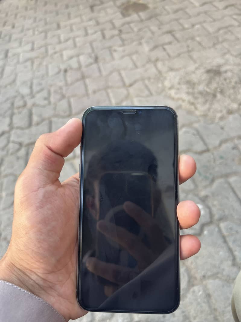 Apple iPhone X 2