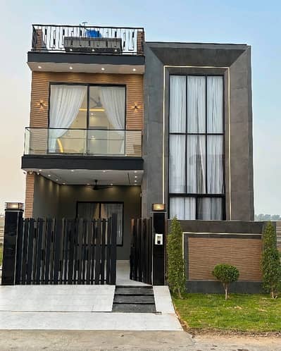 Facing Park House For sale In Citi Housing - Phase 1