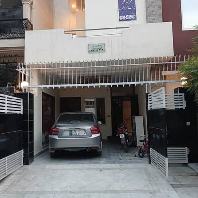 6-Marla Beautiful owner build house for urgent sale
