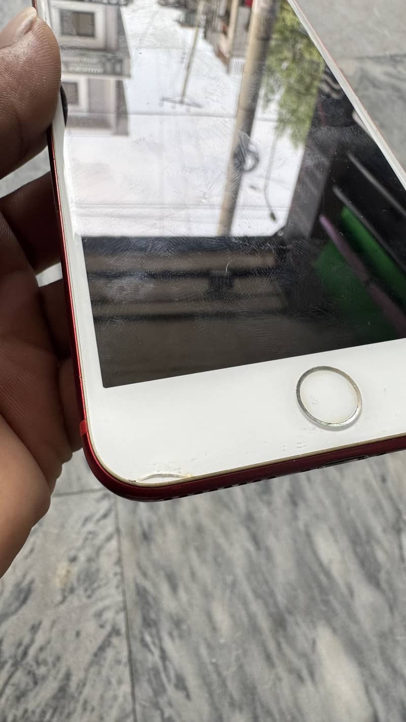Apple iPhone 7 Plus 12