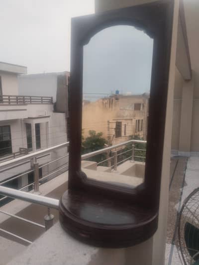 wood mirror
