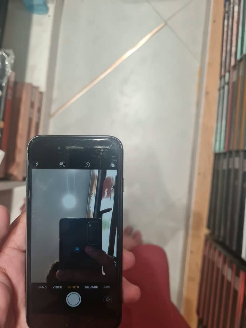 Apple iPhone 8 5