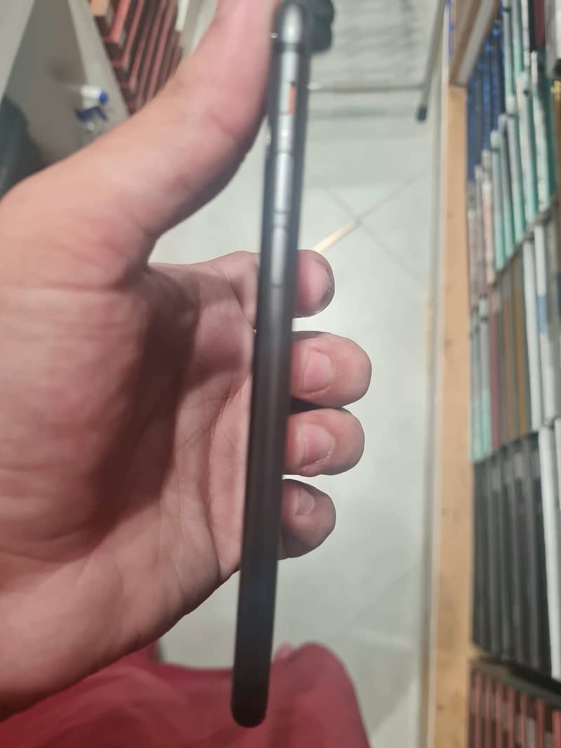 Apple iPhone 8 8