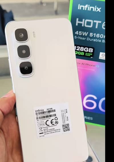 10/10 Infinix hot 60i in WARRANTY !!! Contact on 0313 0660148
