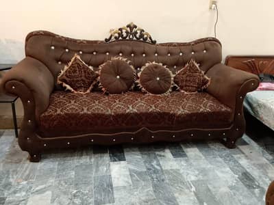 Royal 5 Seater Sofa Set (3+1+1) | Pure Wood | Carved Crown |