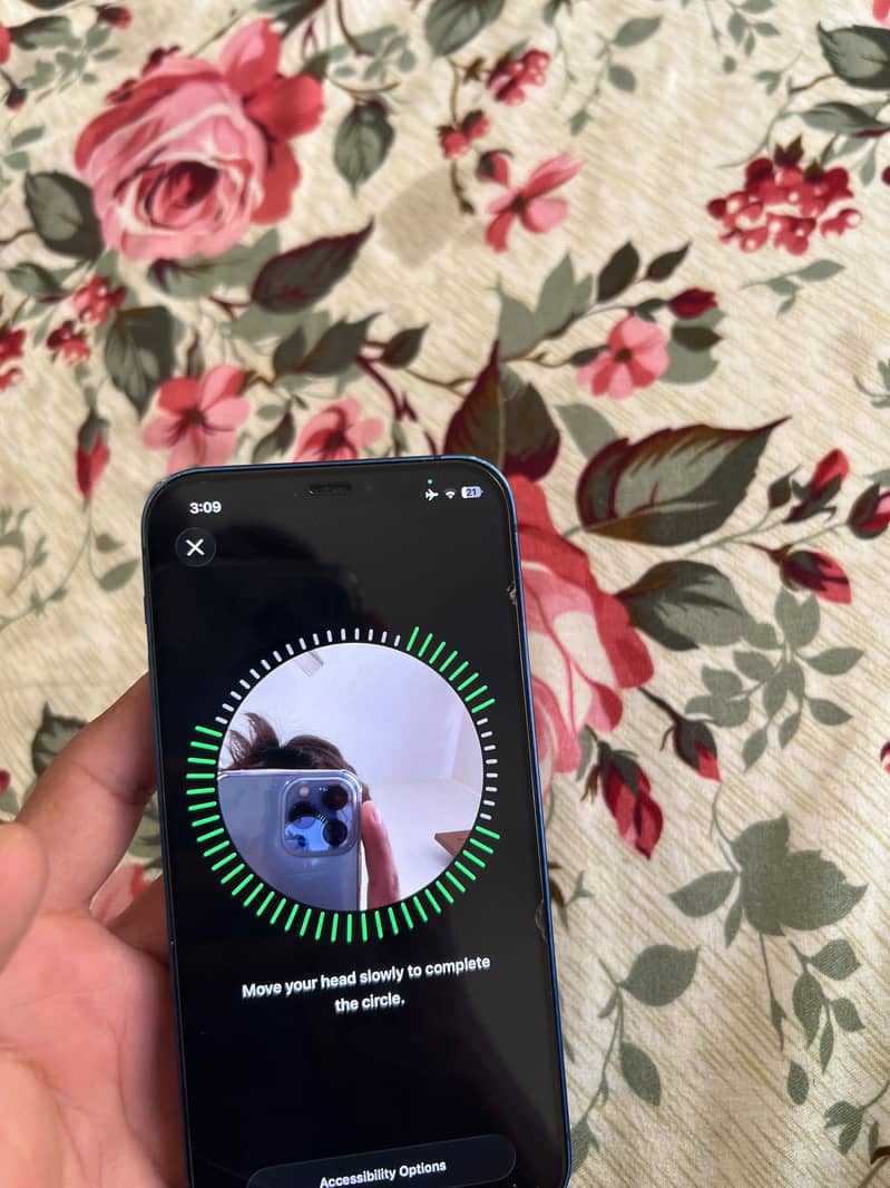 Apple iPhone 12 4