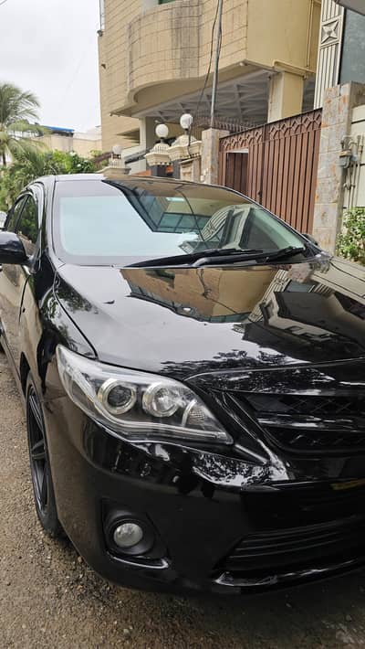 Toyota Corolla GLI 2011