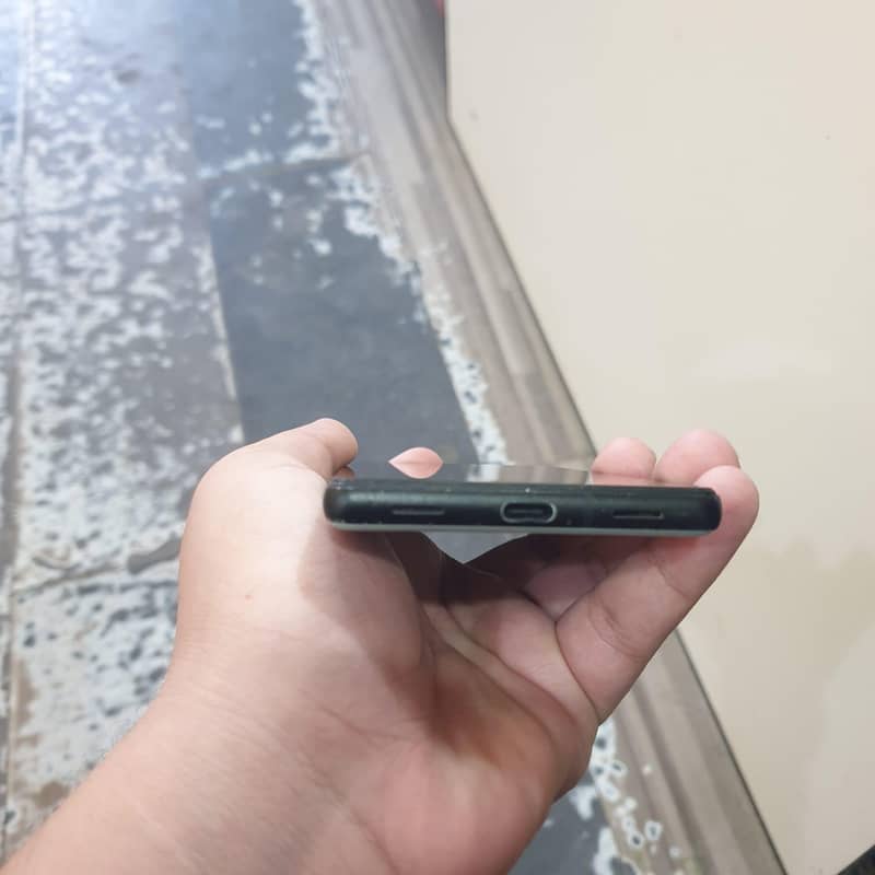 Google Pixel 6a 1