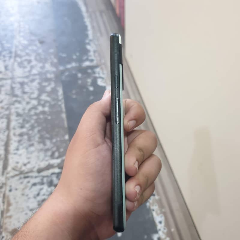 Google Pixel 6a 3