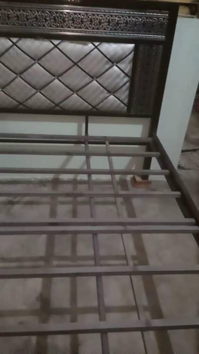 iron bed
