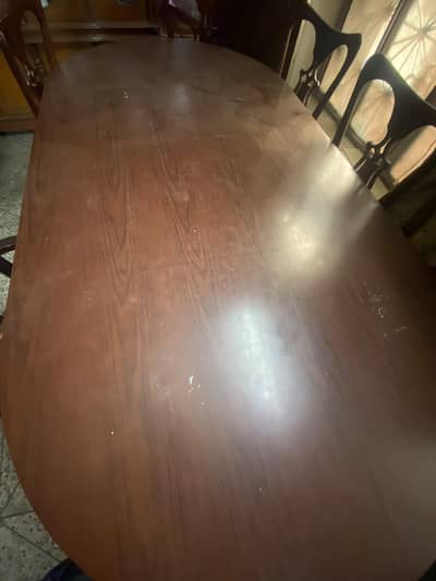 dinning table and chairs