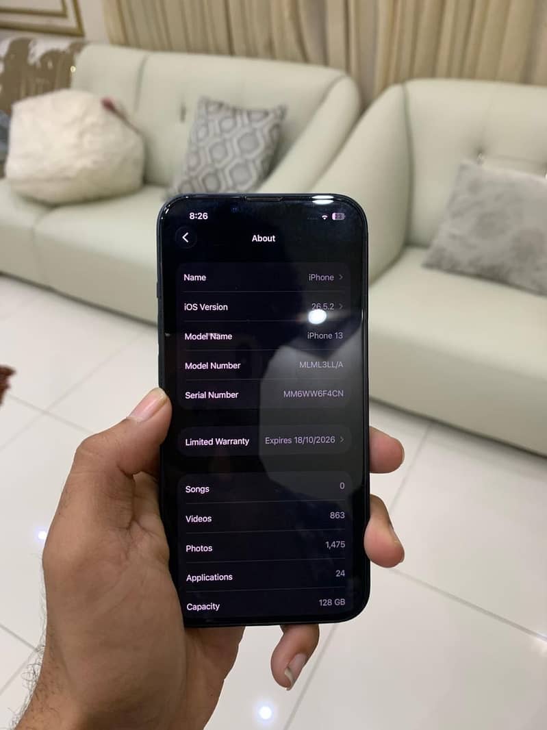 Apple iPhone 13 1