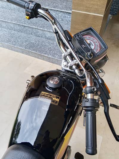 Honda CD 70 2026 Model – Black – 7,500 KM – 1st Owner