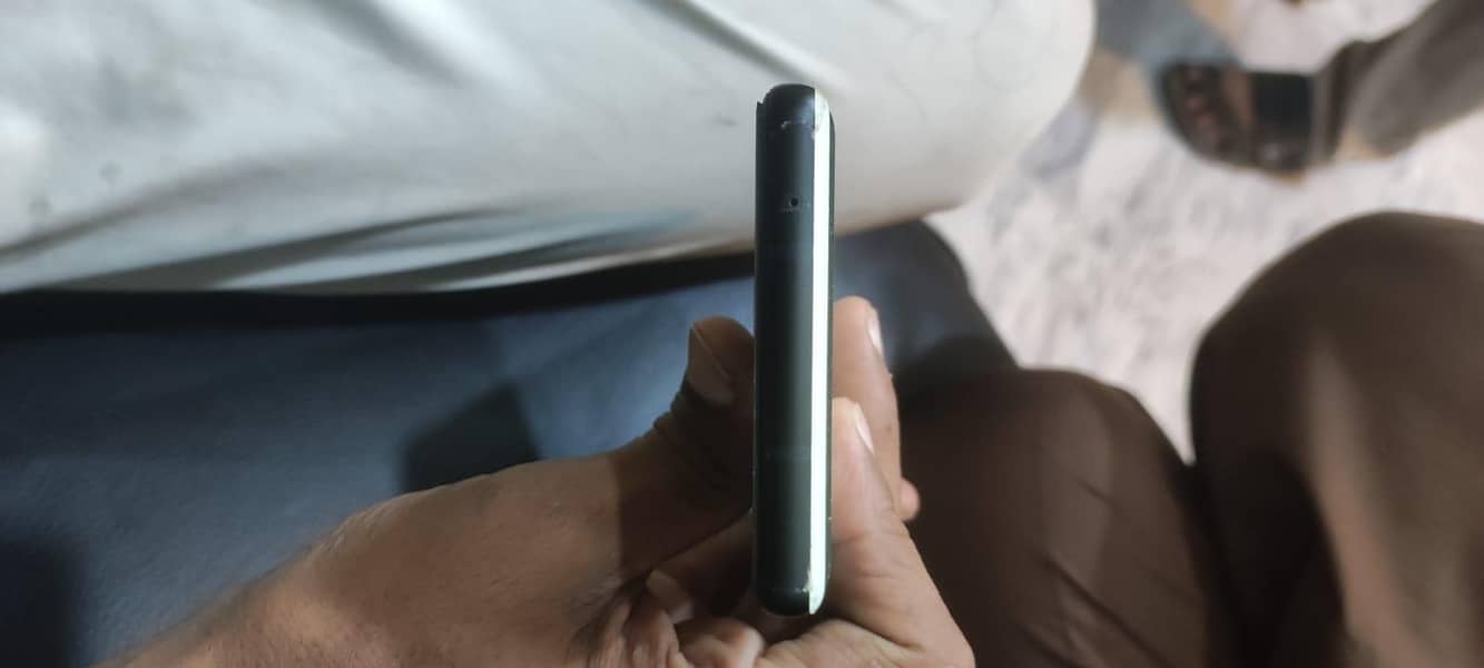 Google Pixel 6a 4