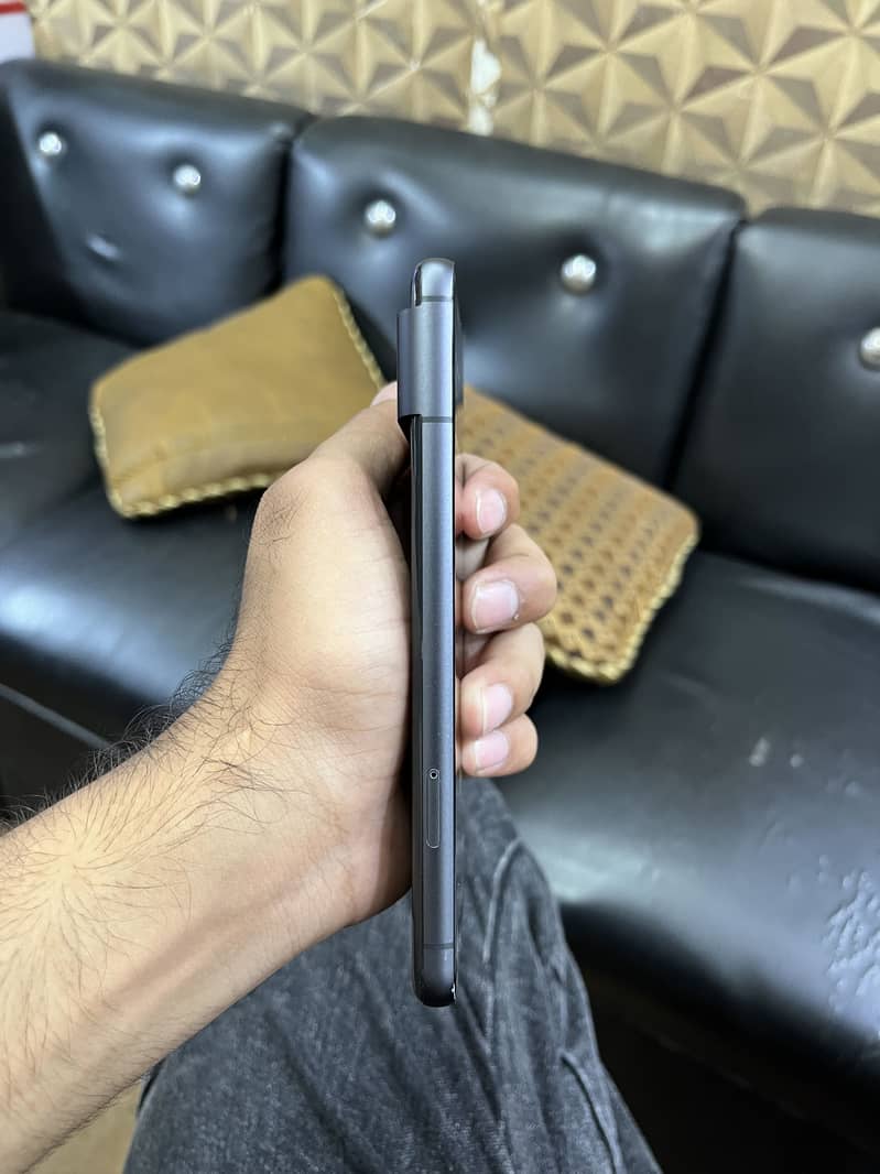 Google Pixel 8 5