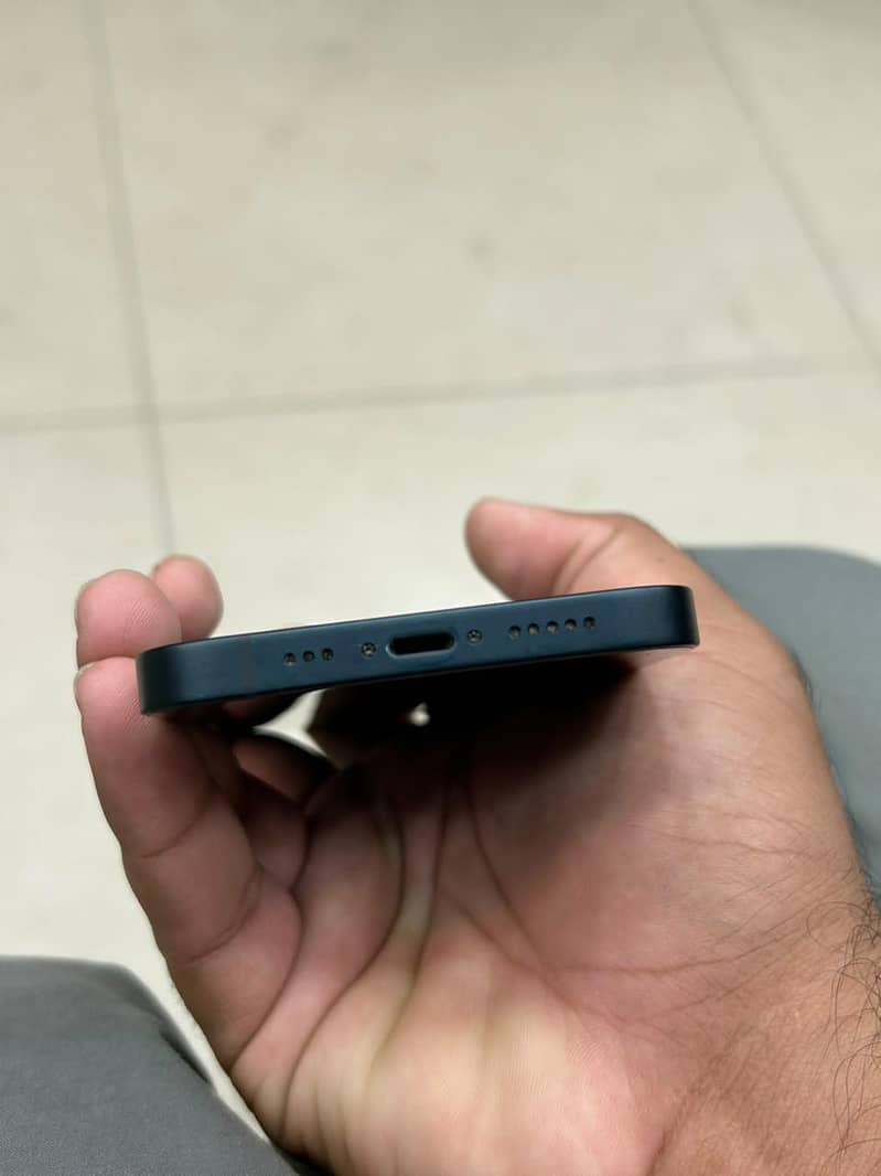 Apple iPhone 14 5