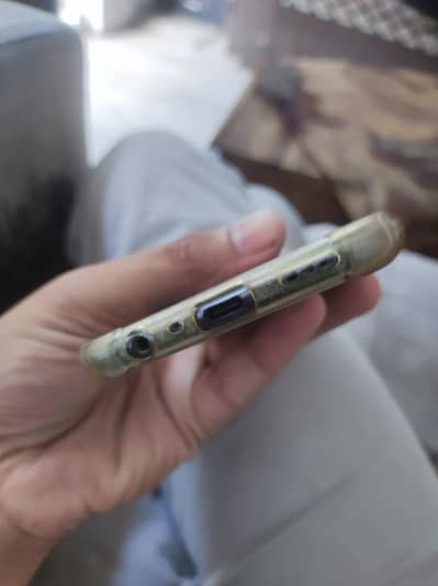 OPPO F17 Pro