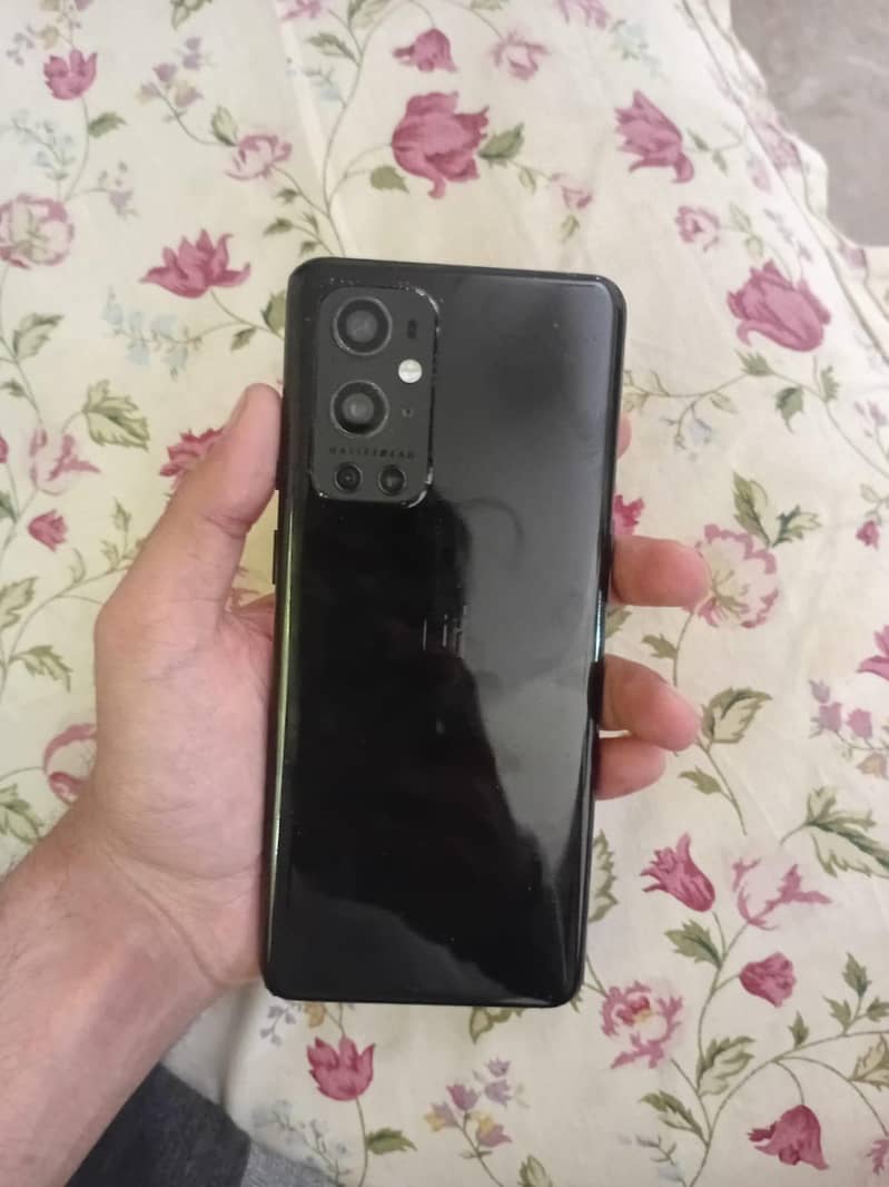 One Plus 9 Pro 1