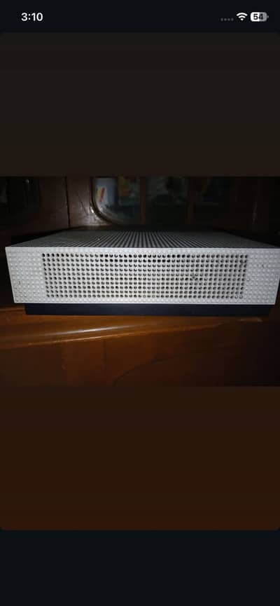 Xbox one s 1tb in good condition