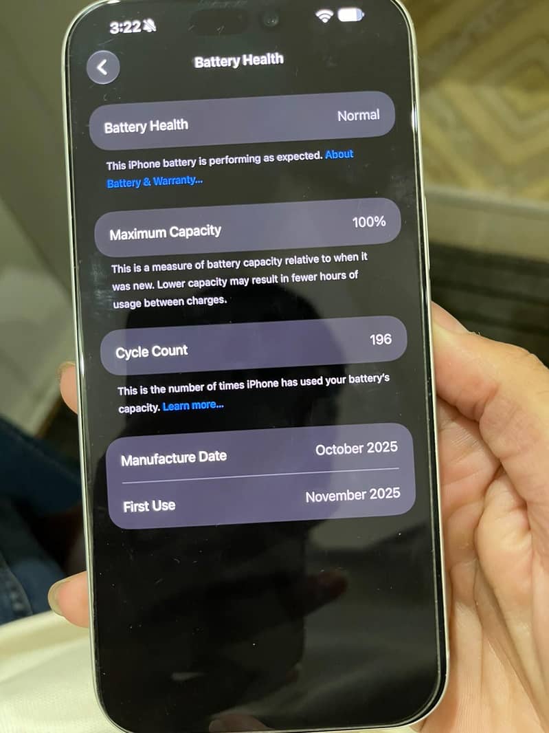 Apple iPhone 17 Pro Max 4