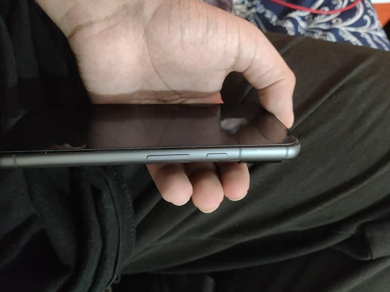 Google Pixel 8 3