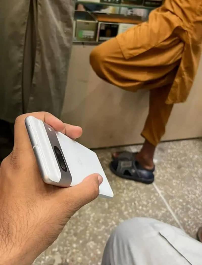 Google Pixel 7 3