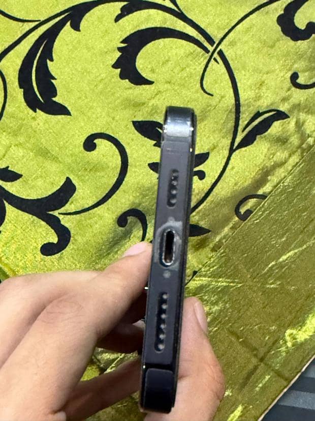 iPhone 14 Pro Max 3
