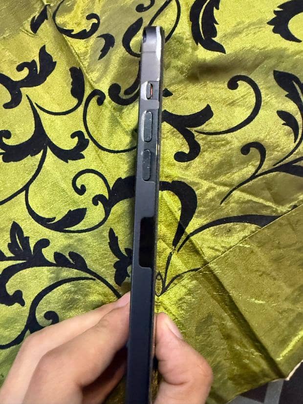 iPhone 14 Pro Max 5