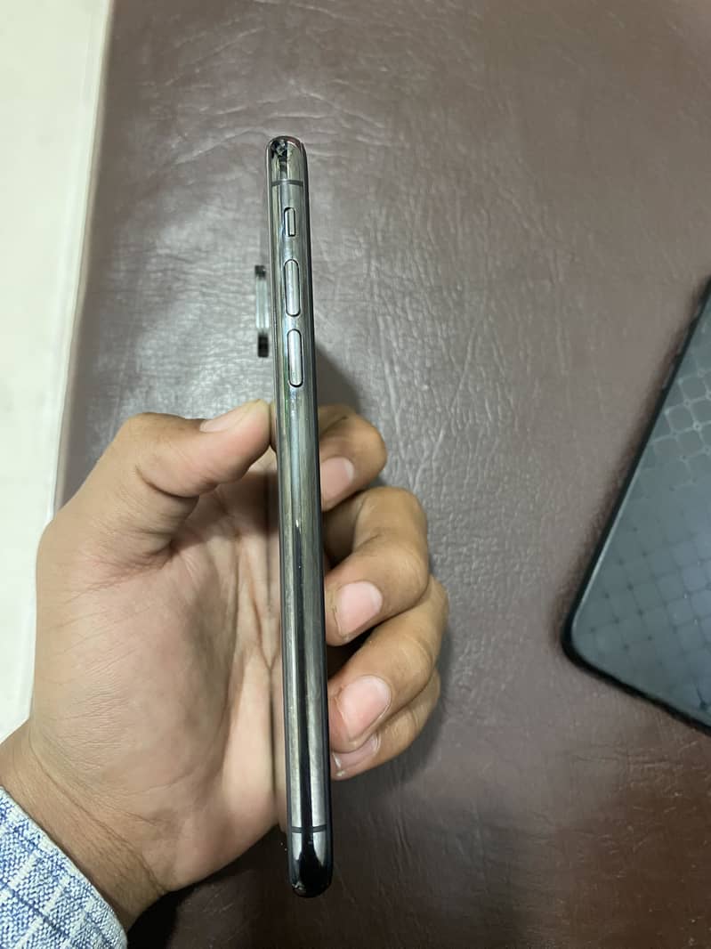 Apple iPhone X 7