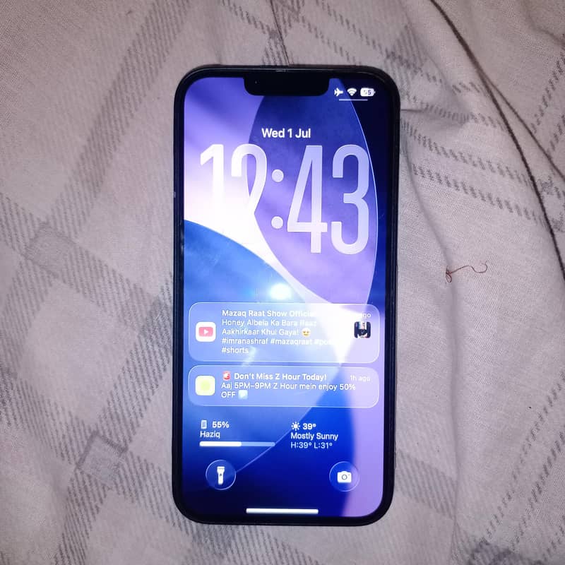 Apple iPhone 13 3