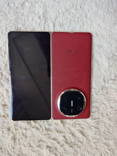 Huawei Mate X6 512 GB (Non PTA)