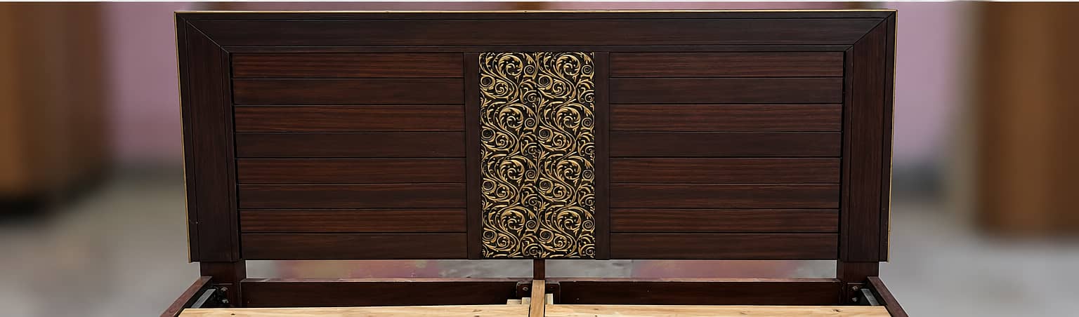 Bed, Side Tables, Dressing Table 3