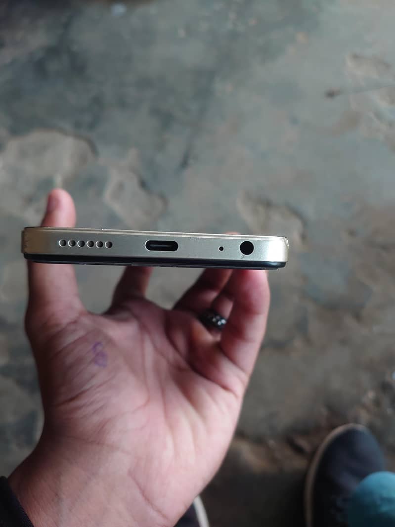 Tecno Spark 20C 1