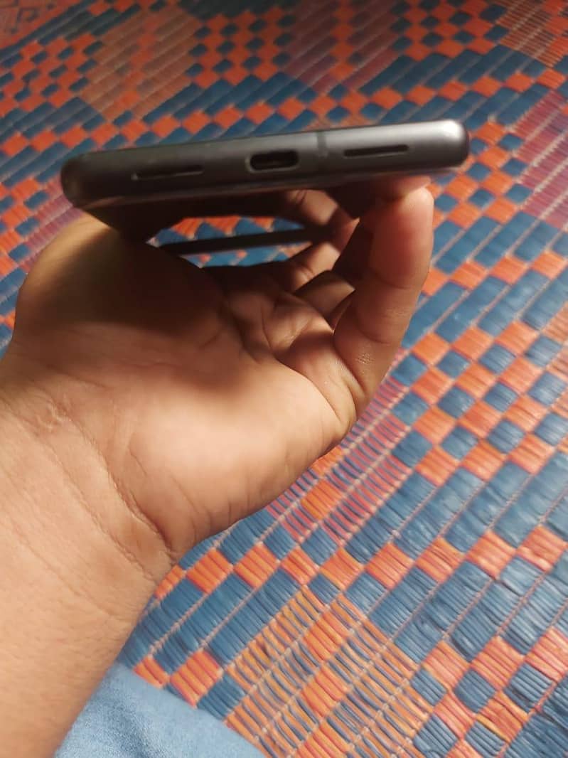Google Pixel 7 3