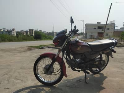 Honda pridor 100cc Genuine condition,well Maintained