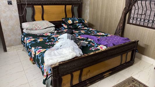 bed set and 2 door woderobe