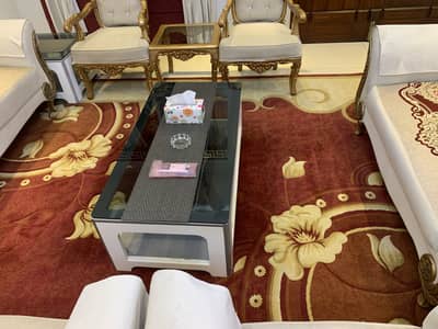 Imported Rug made in Dubai