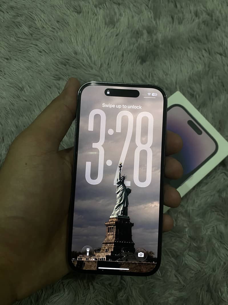 Apple iPhone 14 Pro 1