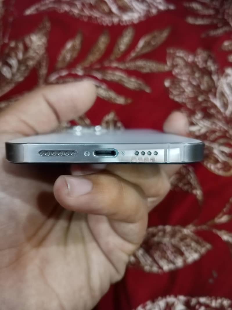 Apple iPhone 12 Pro Max 5