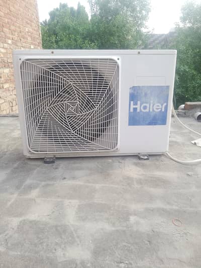 Hair Dcinveter