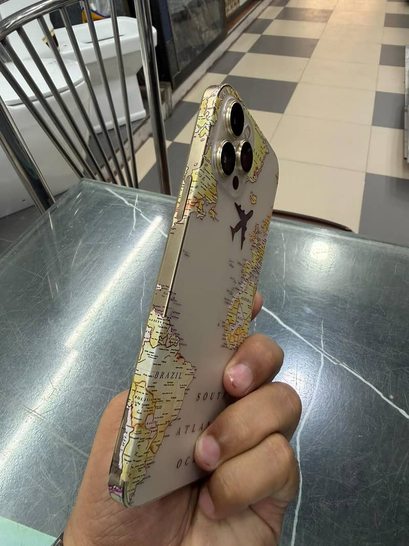 Apple iPhone 12 Pro Max 1