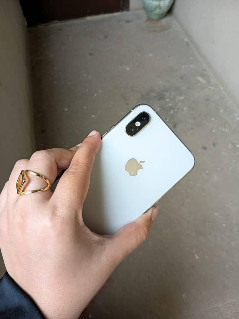 Apple iPhone XS 2